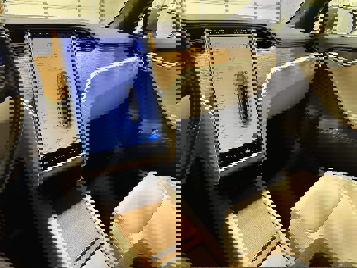 Used 2020 Tesla Model S Long Range image 27