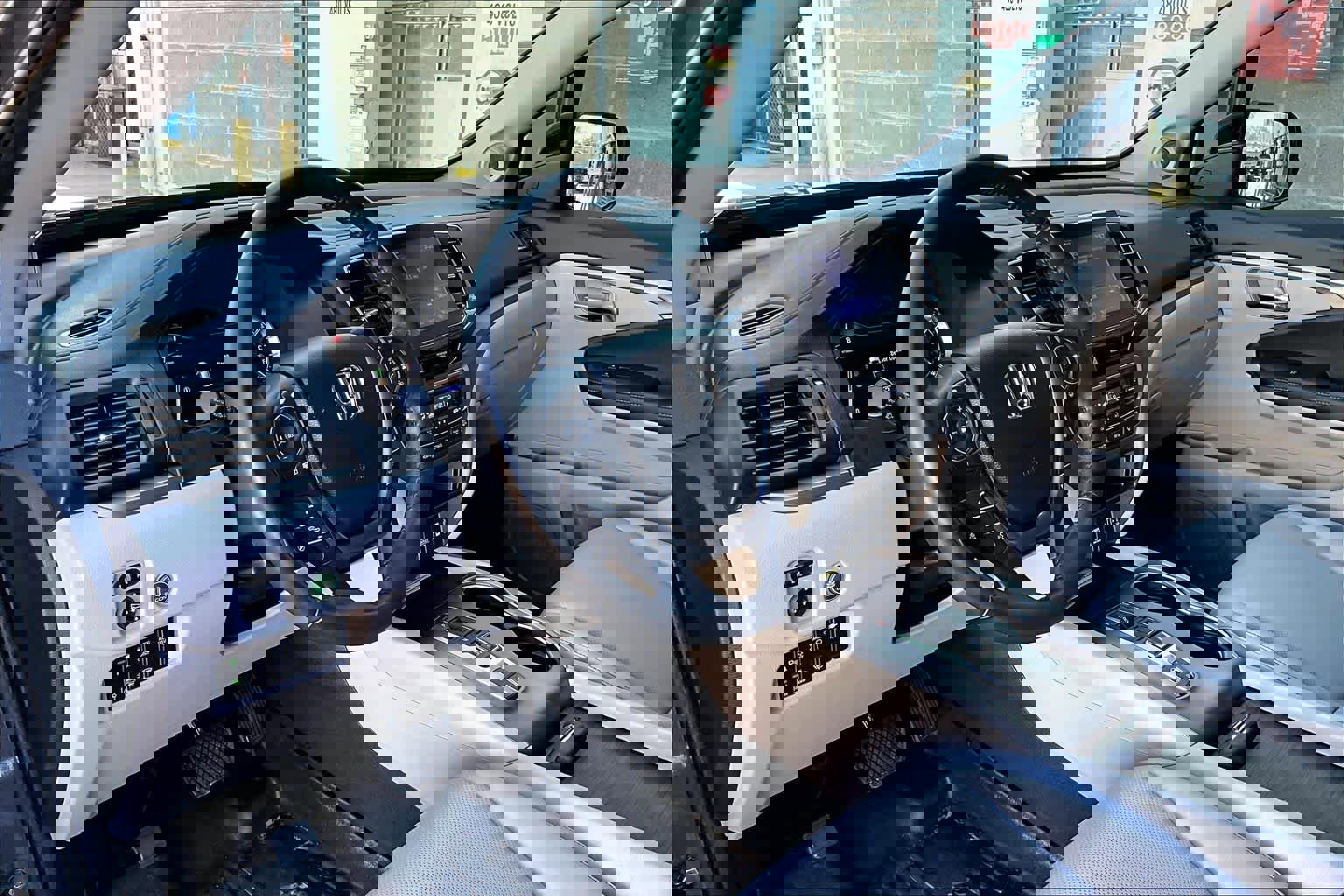 Used 2023 Honda Ridgeline RTL-E image 18