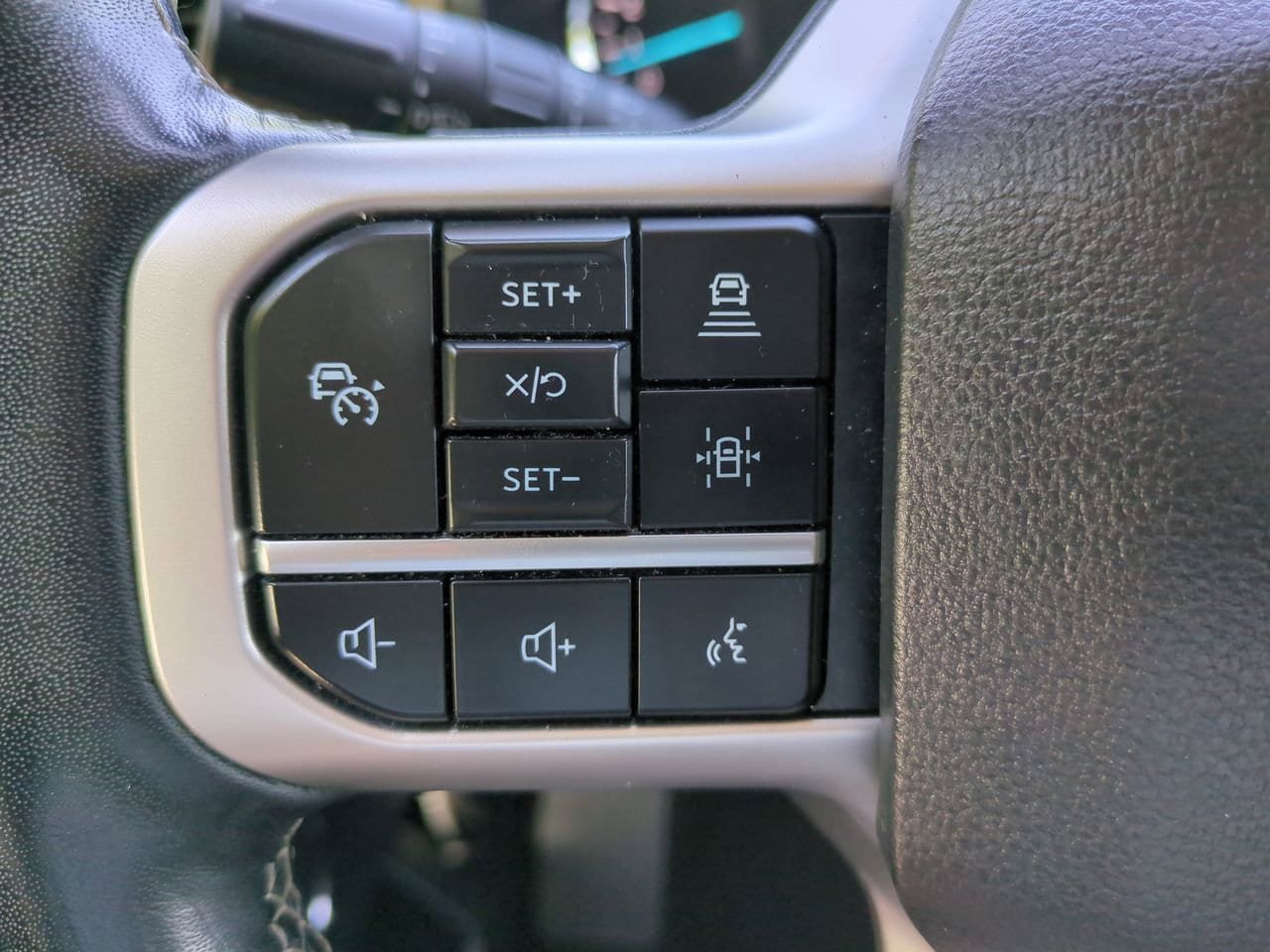 Used 2024 Ford Expedition Max Limited AWD/4WD image 26