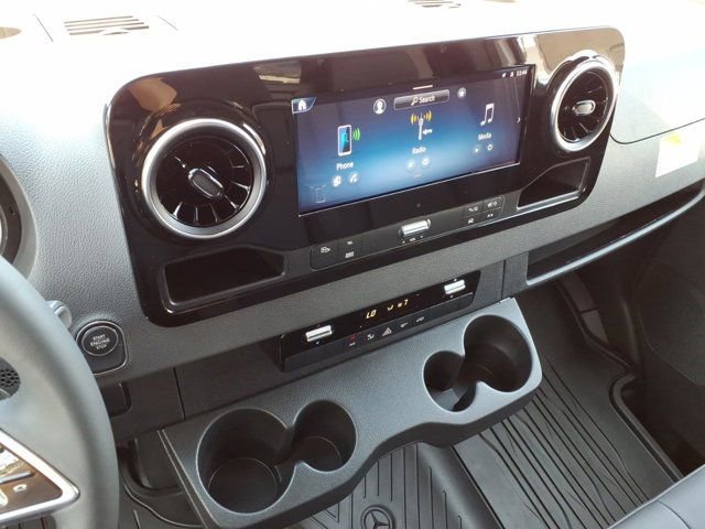 New 2026 Mercedes-Benz Sprinter 2500 image 5