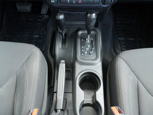 Used 2018 Jeep Wrangler Sport image 18