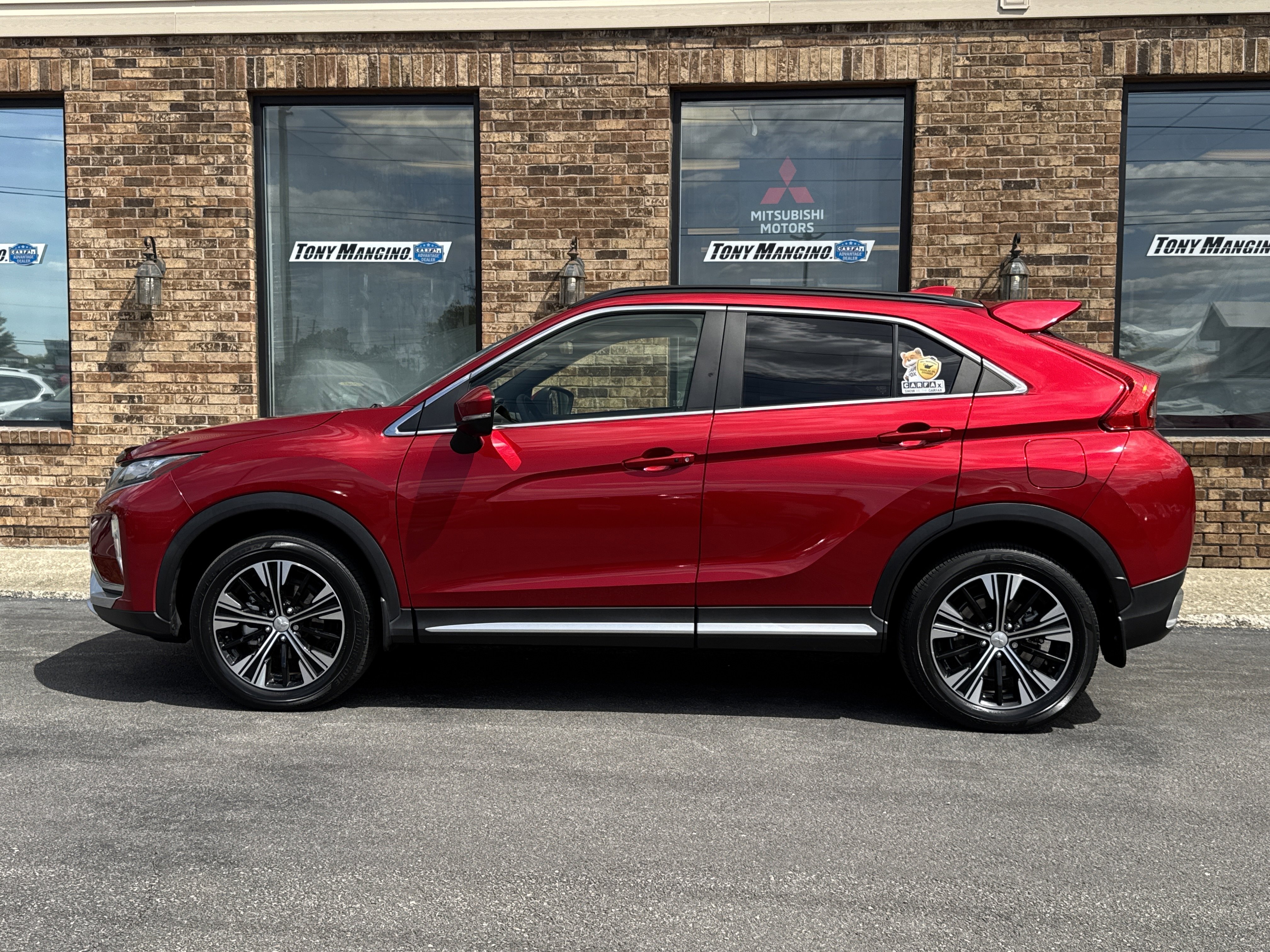 Used 2020 Mitsubishi Eclipse Cross SEL AWD/4WD image 2