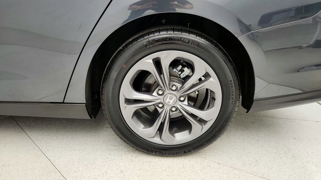 Used 2024 Honda Accord EX image 9