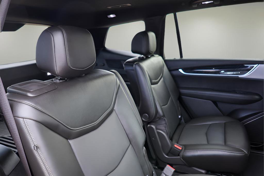 Used 2023 Cadillac XT6 Premium Luxury w/ Technology Package image 26