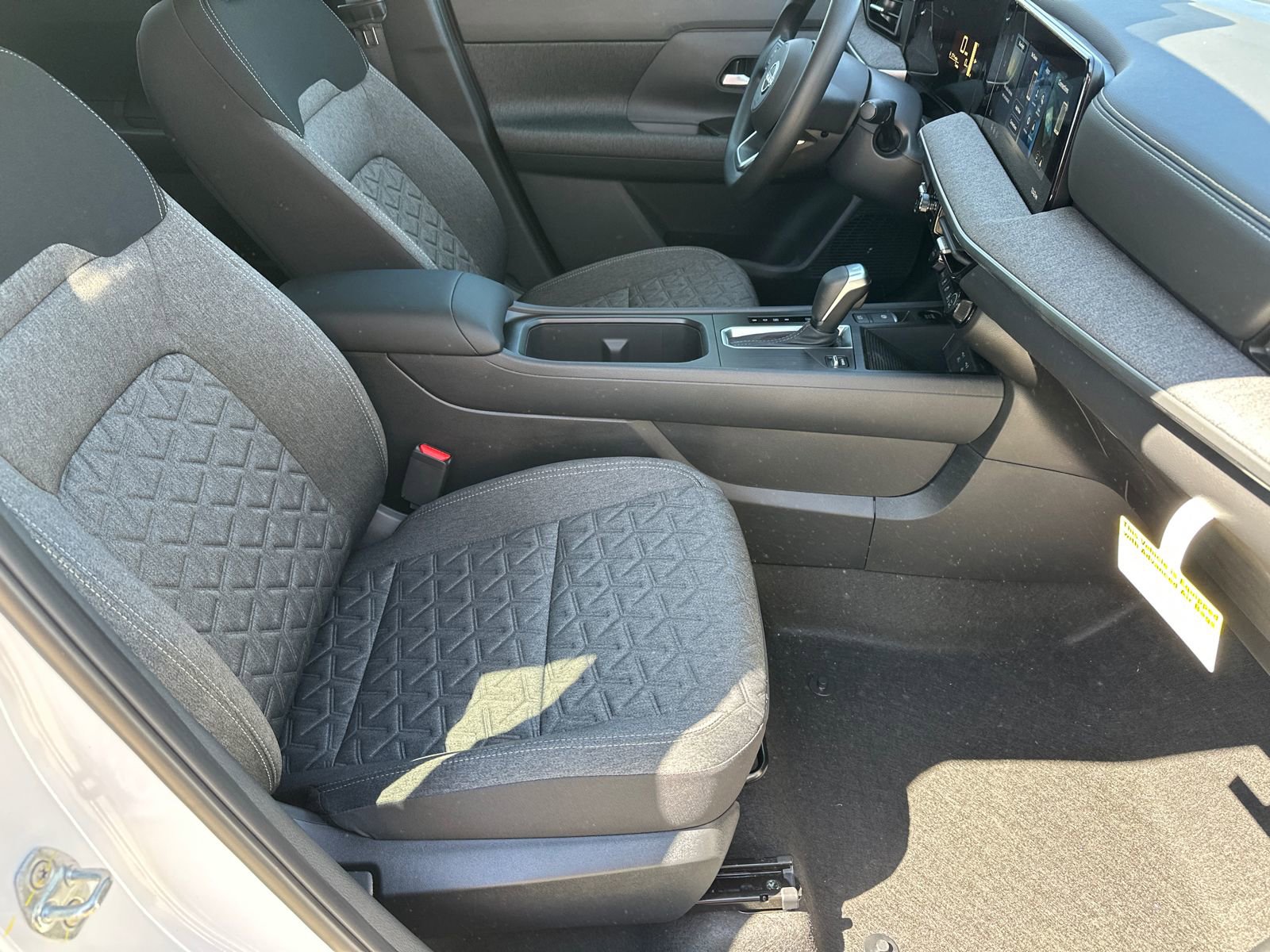 New 2026 Nissan Kicks SV image 11