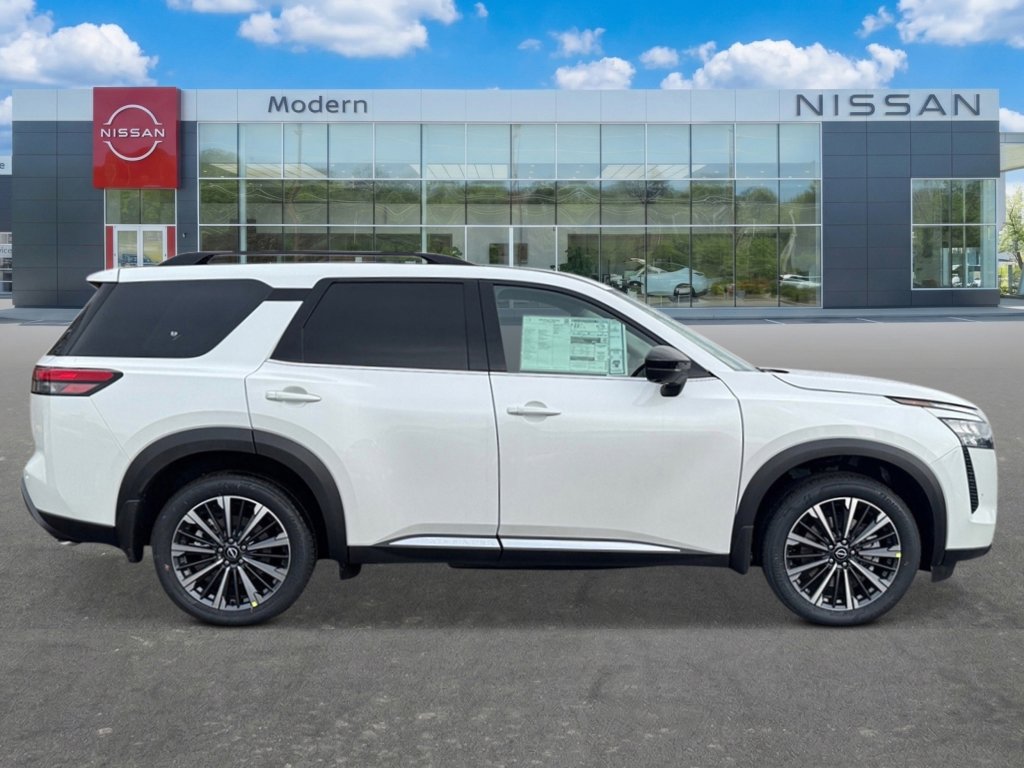 New 2026 Nissan Pathfinder Platinum image 6