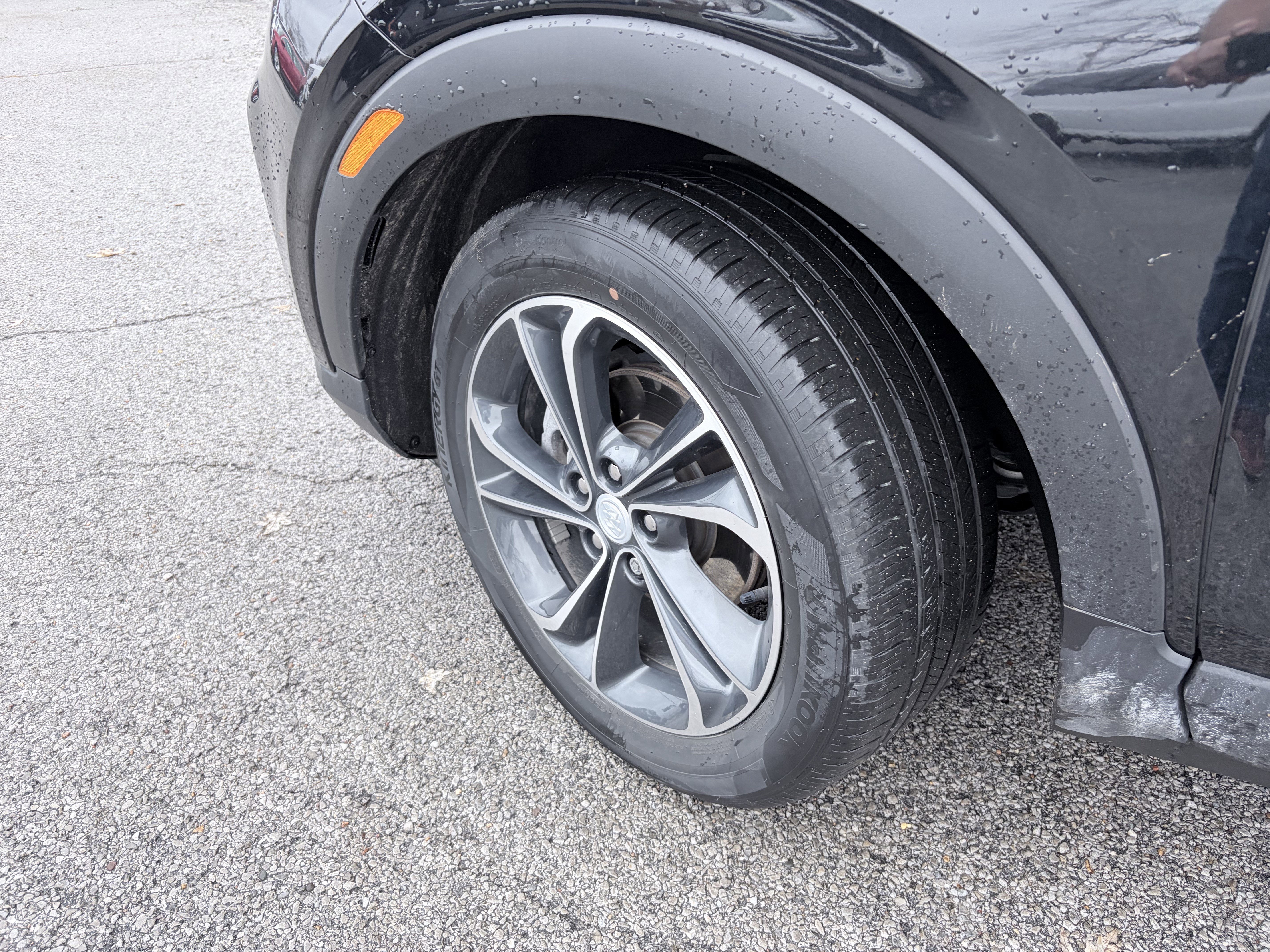 Used 2023 Buick Encore GX Select image 4