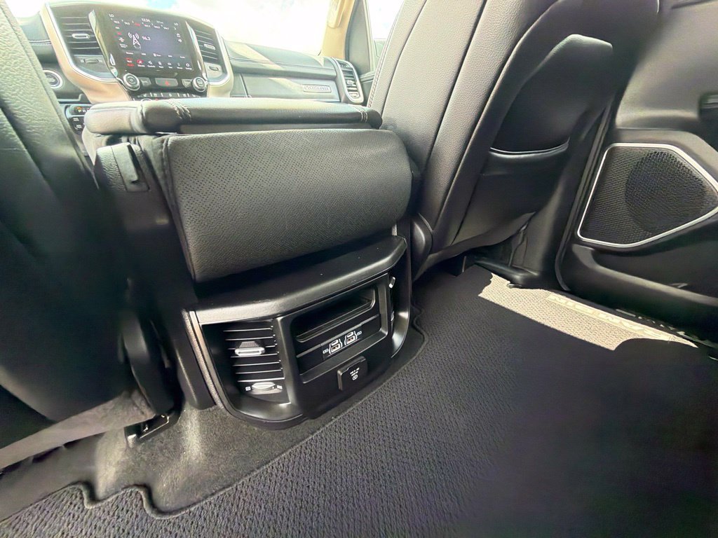 Used 2021 RAM 1500 Laramie AWD/4WD image 29