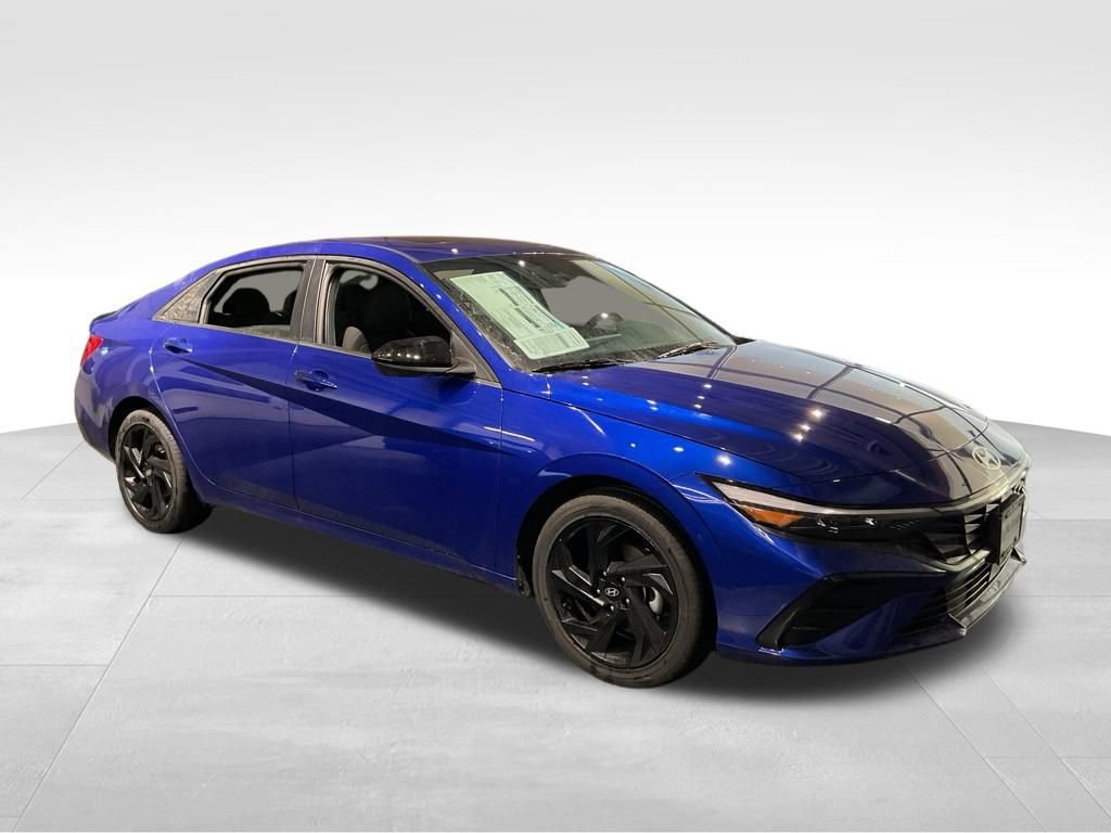 New 2026 Hyundai Elantra SEL Sport Premium