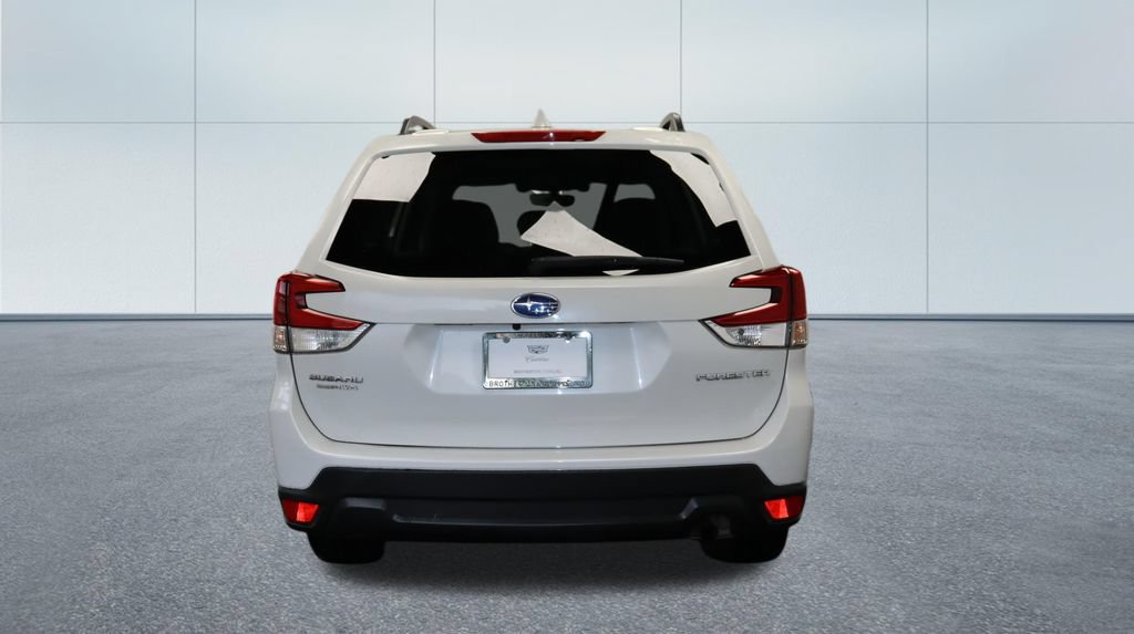 Used 2021 Subaru Forester AWD/4WD image 7