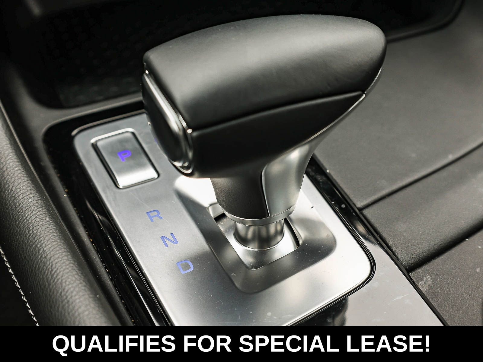 Used 2026 Genesis G70 2.5T RWD image 25