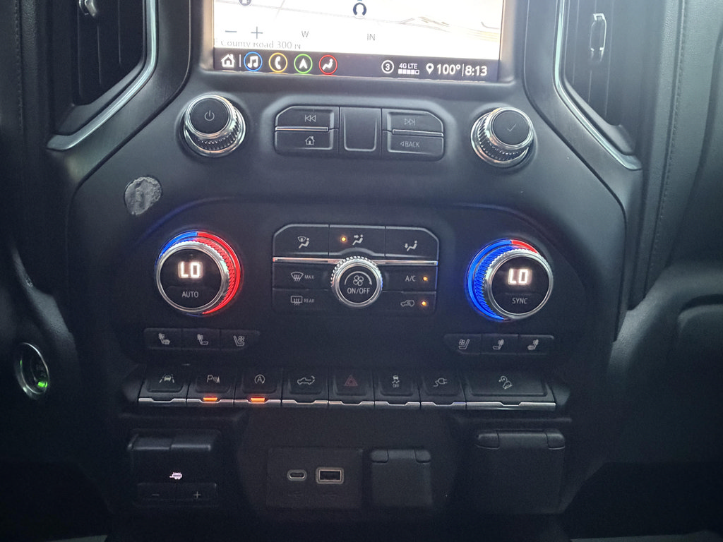 Used 2020 GMC Sierra 1500 AT4 w/ AT4 Carbonpro Edition AWD/4WD image 13