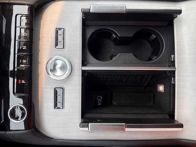 Used 2025 Lincoln Navigator Reserve AWD/4WD image 25
