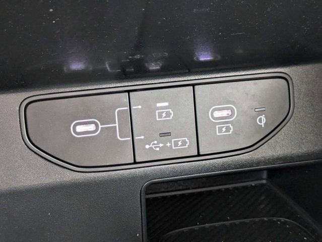 Used 2026 Kia Sorento S FWD image 23