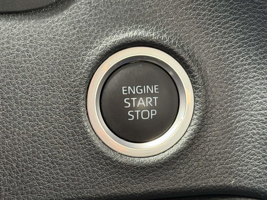Used 2024 Toyota Tundra SR5 AWD/4WD image 8