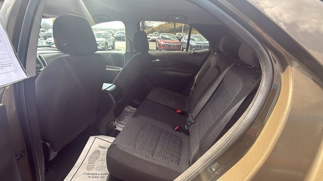 Used 2023 Chevrolet Equinox LT image 24