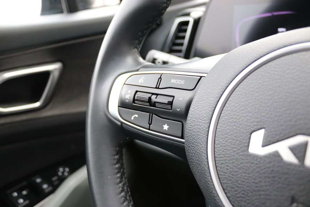 Used 2023 Kia Sportage X-Line w/ X-Line Premium Package image 13