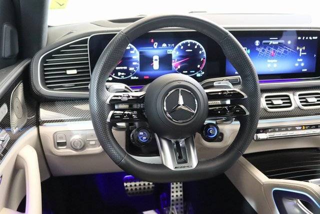 Used 2024 Mercedes-Benz GLS 63 AMG 4MATIC image 18