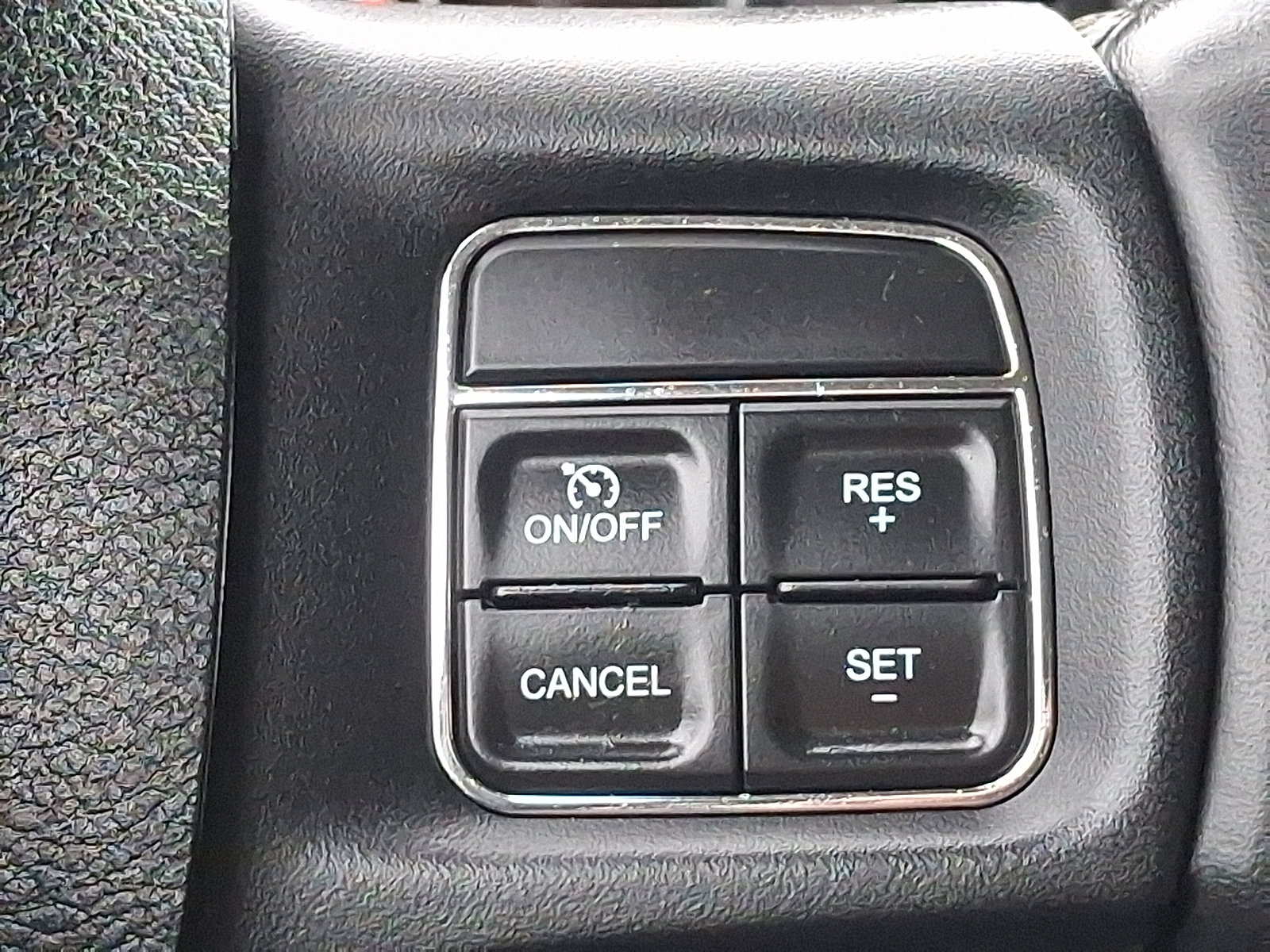 Used 2018 RAM 2500 Big Horn w/ Harvest Edition image 21