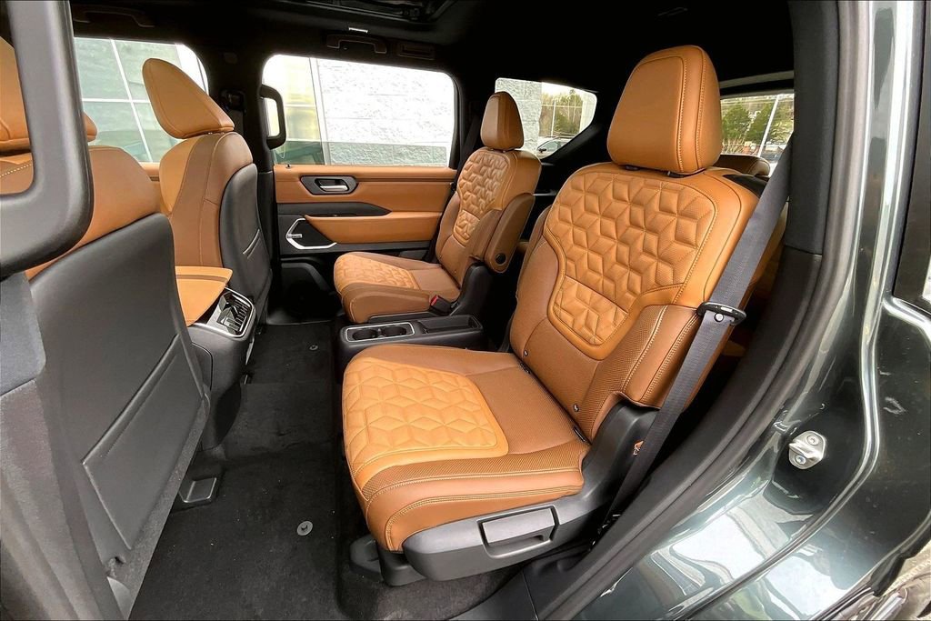 New 2026 Nissan Armada Platinum Reserve image 10