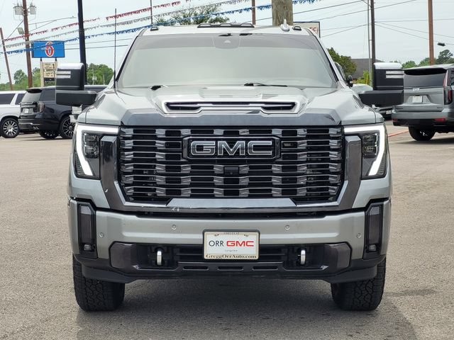 Used 2024 GMC Sierra 2500 Denali Ultimate w/ Max Trailering Package AWD/4WD image 3