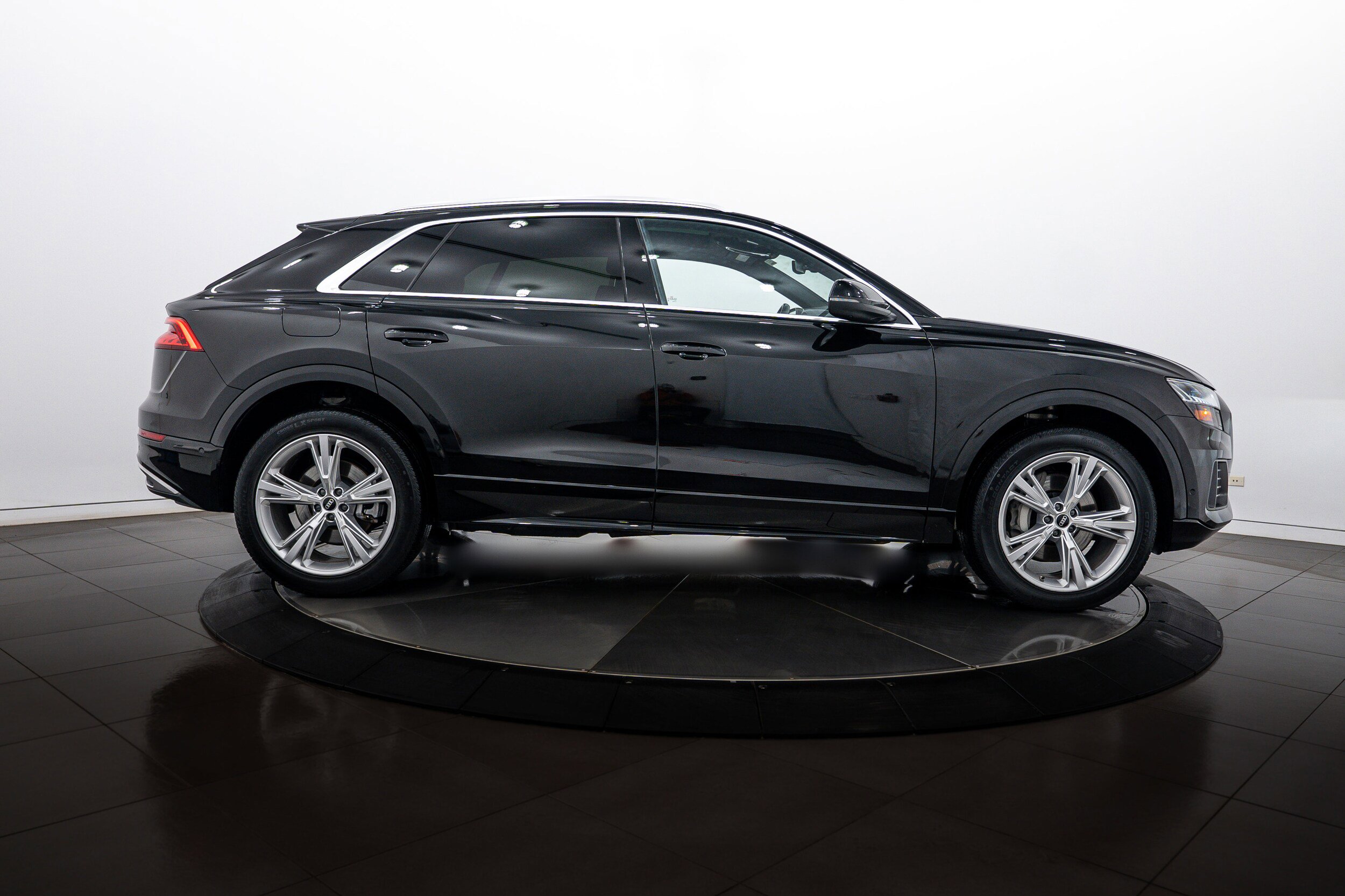 Certified 2023 Audi Q8 Premium Plus w/ Premium Plus Package image 3