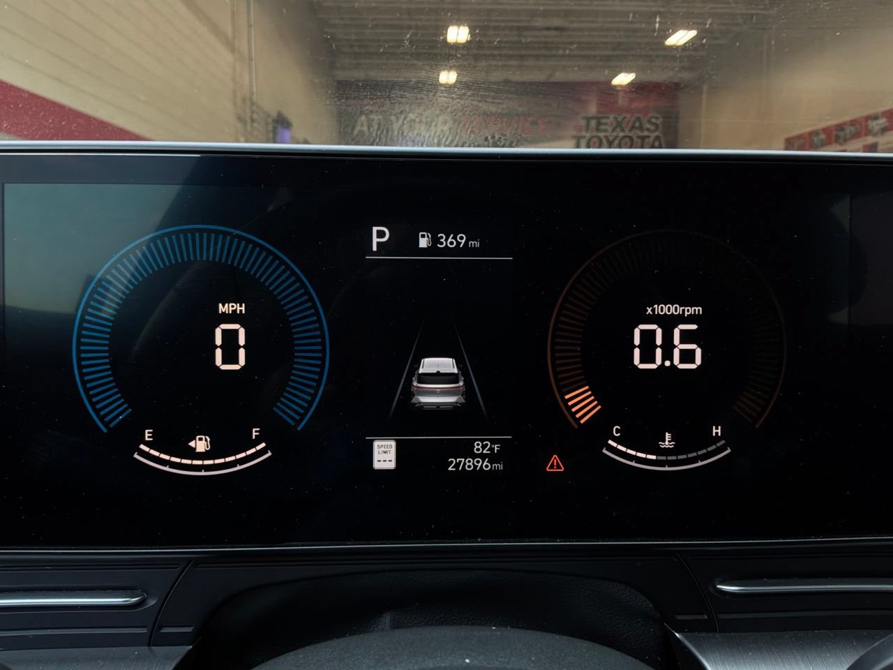 Used 2025 Hyundai Kona SEL FWD image 39