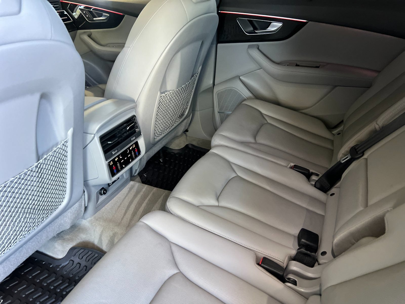 Used 2021 Audi Q7 3.0T Prestige w/ Prestige Package AWD/4WD image 14