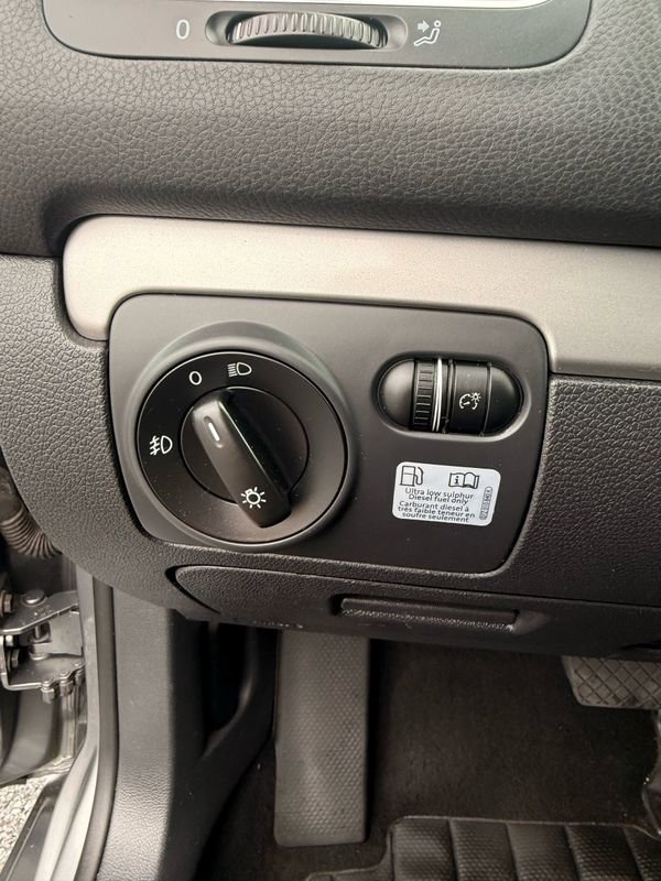 Used 2014 Volkswagen Golf TDI image 18