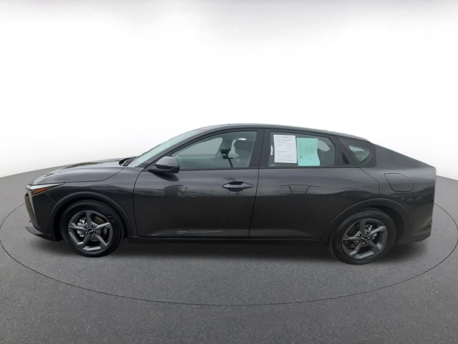 Used 2026 Kia K4 FWD image 8