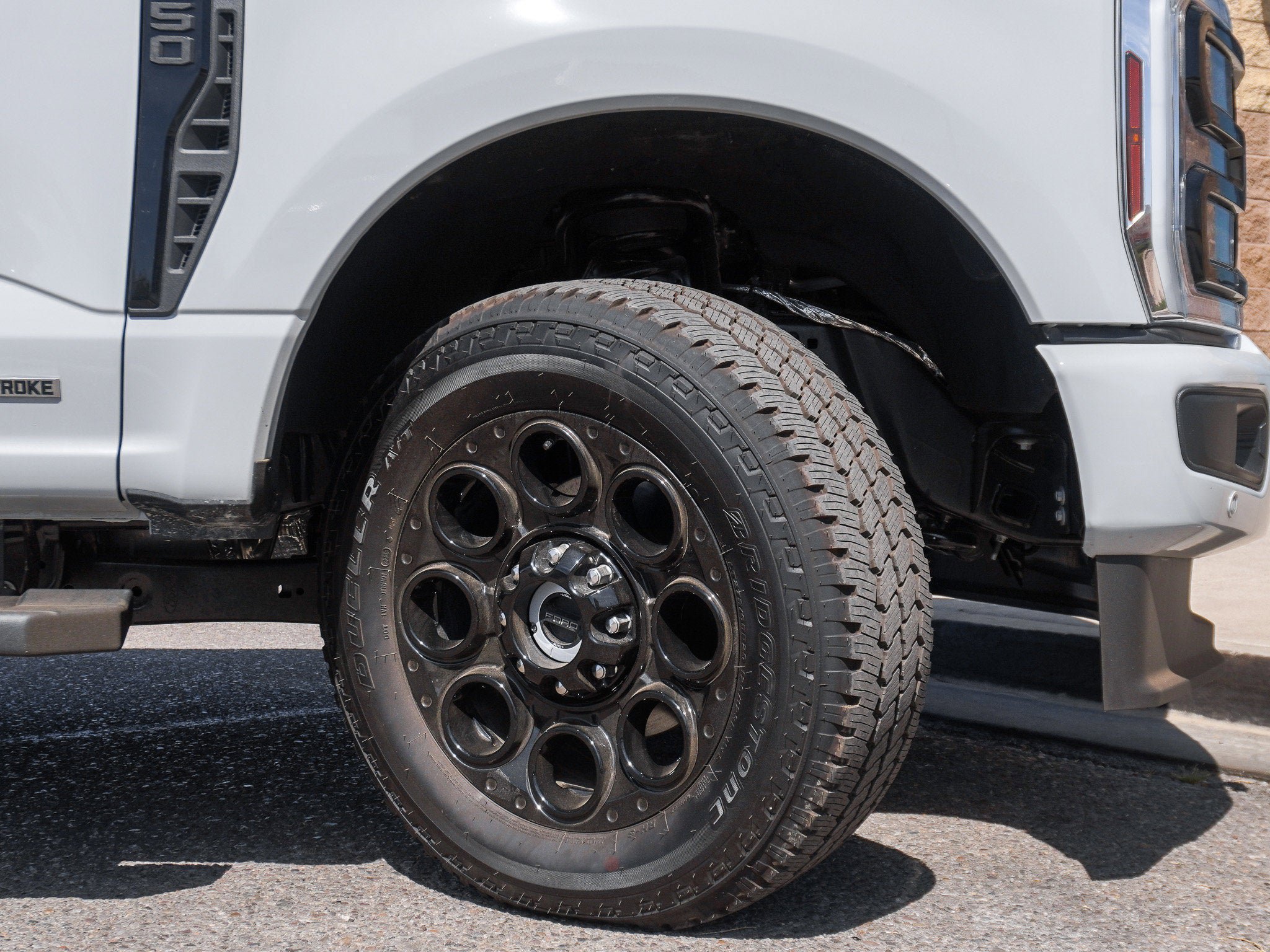 New 2026 Ford F250 Lariat w/ Black Appearance Package AWD/4WD image 13
