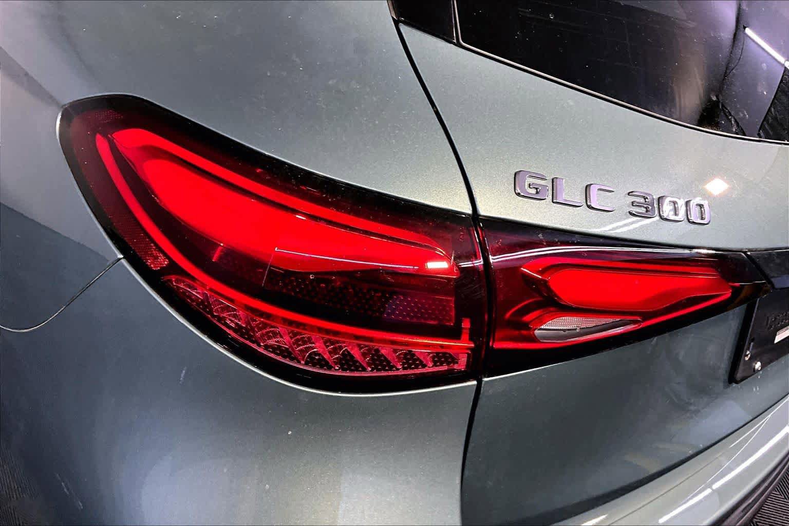 New 2026 Mercedes-Benz GLC 300 4MATIC image 5