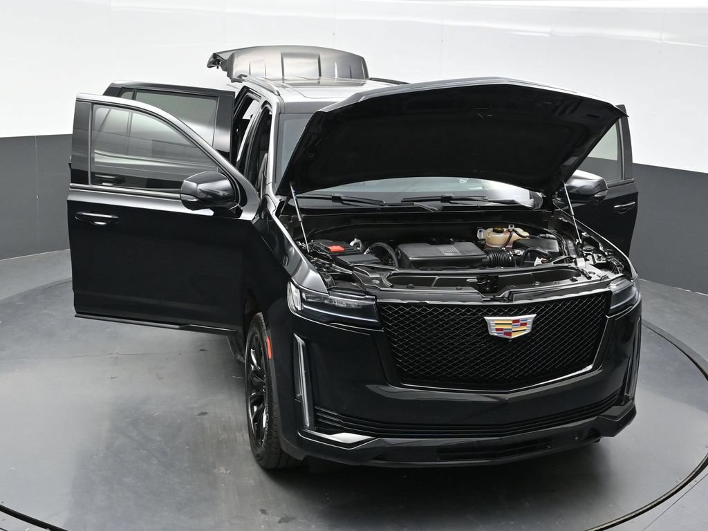 Certified 2022 Cadillac Escalade Sport w/ Touring Package AWD/4WD image 41
