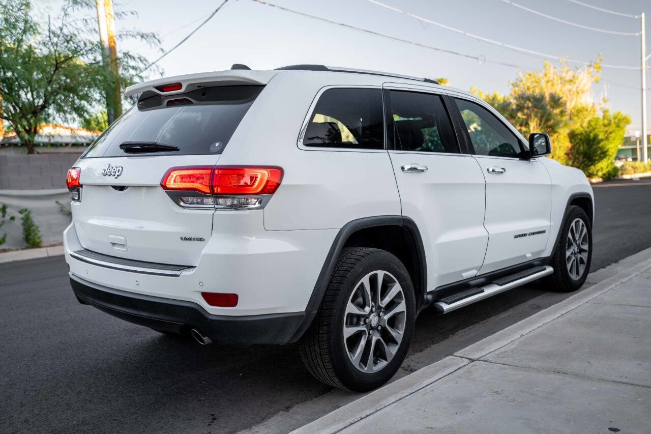 Used 2018 Jeep Grand Cherokee Limited image 5