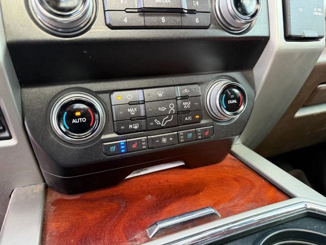 Used 2019 Ford F350 King Ranch w/ King Ranch Ultimate Package AWD/4WD image 35