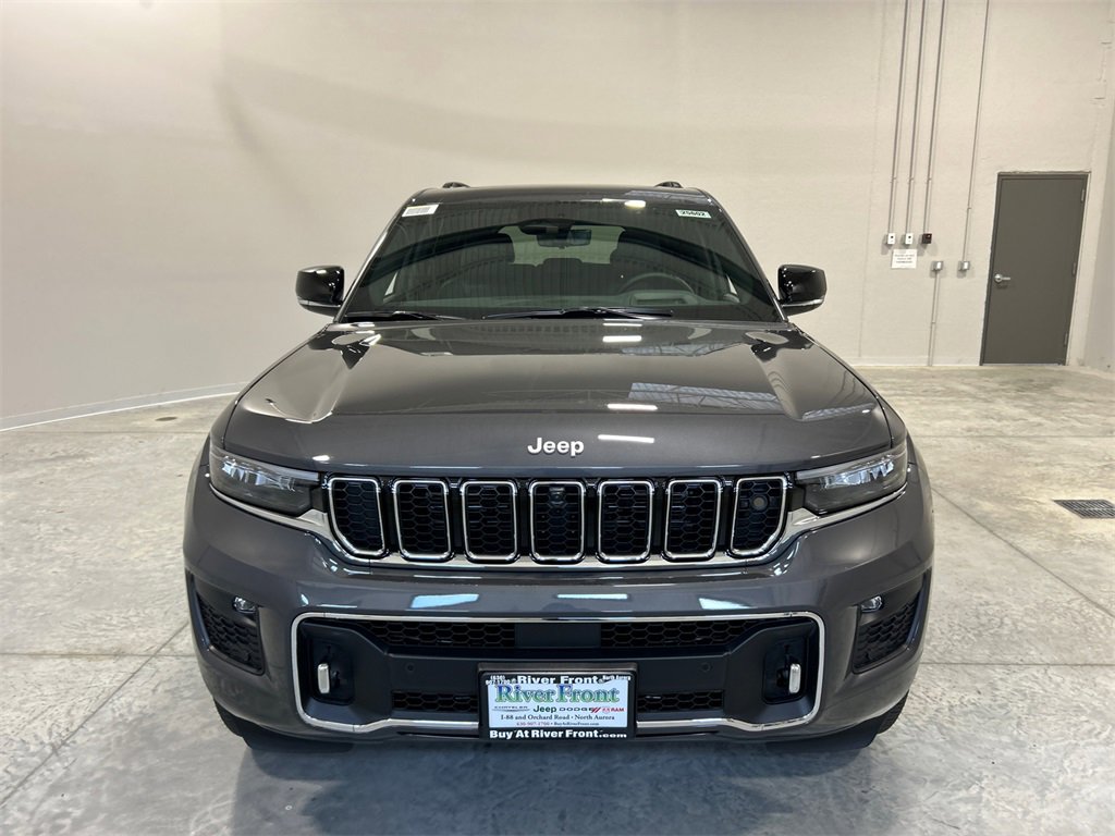 New 2025 Jeep Grand Cherokee Overland w/ Adv Protech Group III image 3