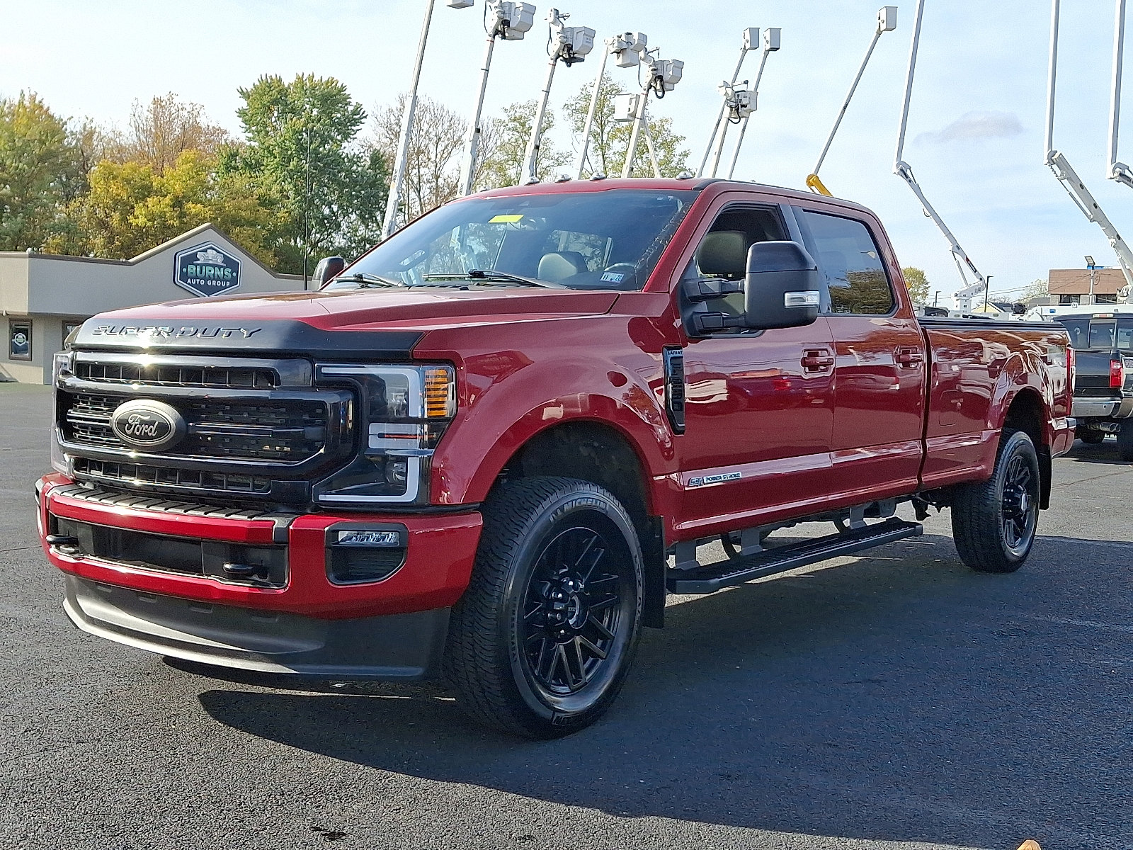 Used 2022 Ford F250 Lariat w/ Black Appearance Package image 4