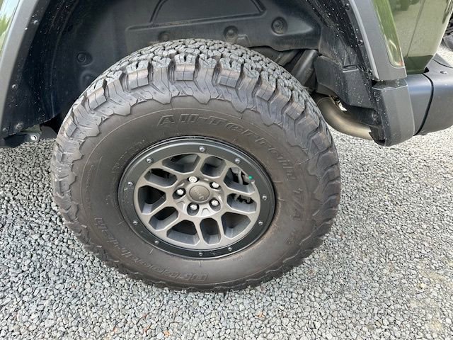 Used 2023 Jeep Wrangler Unlimited Rubicon 392 w/ Xtreme Recon 35" Tire Package AWD/4WD image 6