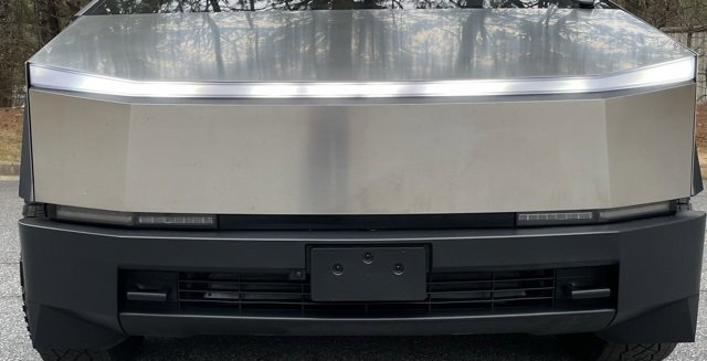 Used 2024 Tesla Cybertruck AWD Crew Cab image 12