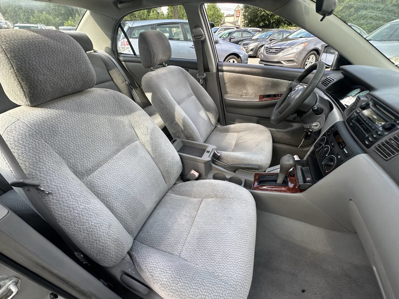 Used 2003 Toyota Corolla CE image 10