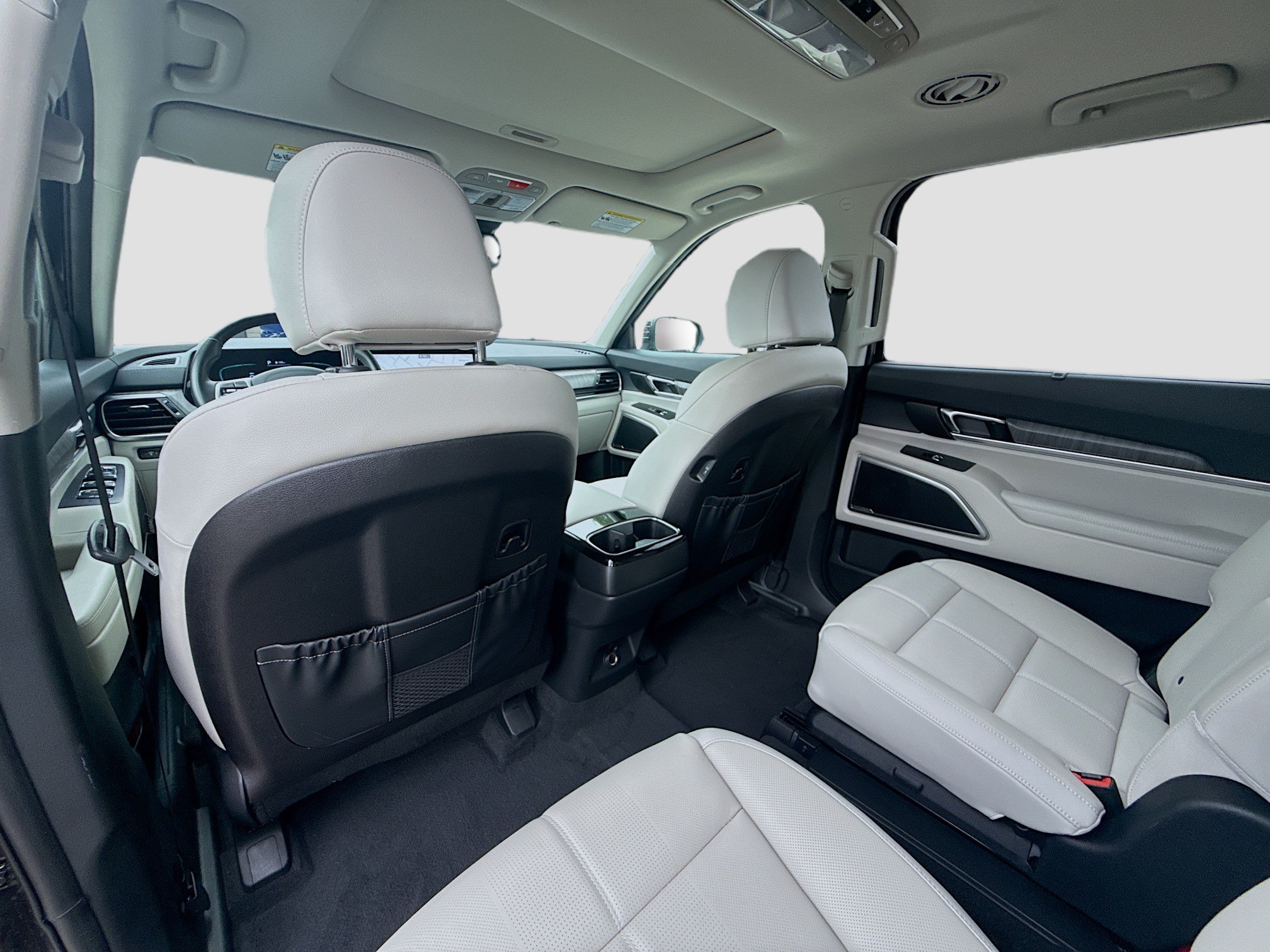 Used 2025 Kia Telluride EX w/ EX Captain's Chair Package FWD image 25