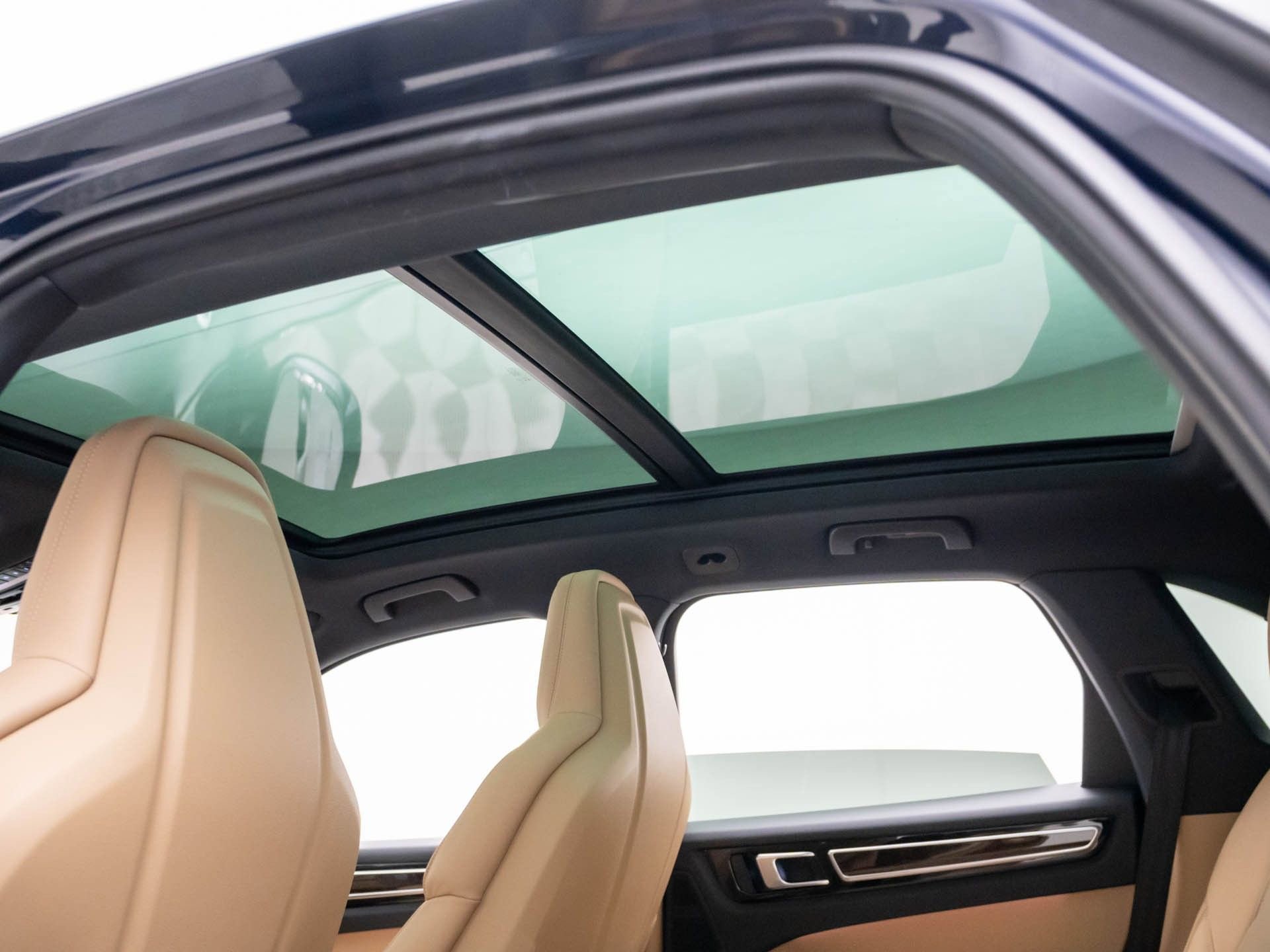 Certified 2023 Porsche Cayenne image 19