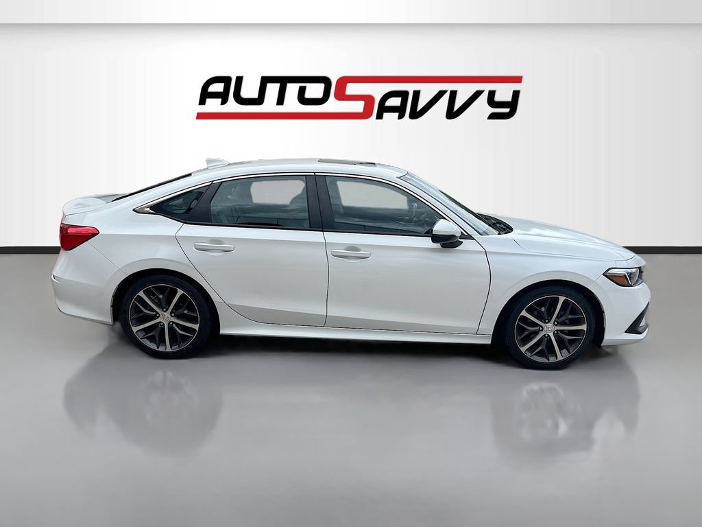 Used 2022 Honda Civic Touring image 8