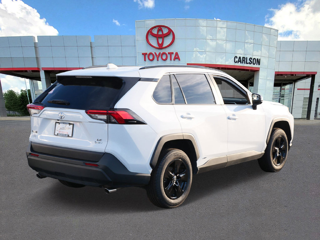 Certified 2025 Toyota RAV4 LE AWD/4WD image 5