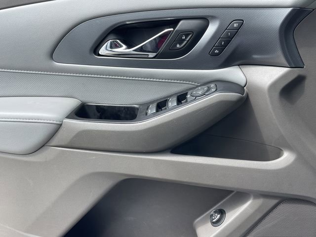 Used 2019 Chevrolet Traverse Premier w/ Driver Confidence II Package image 23