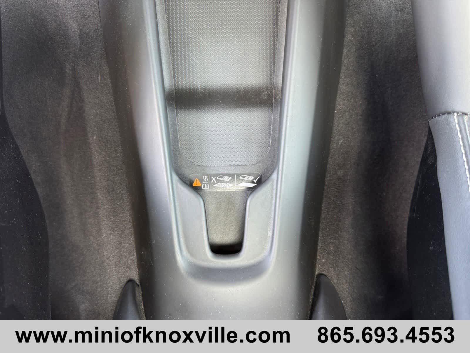 Used 2023 Chevrolet Corvette Stingray Premium Conv w/ Z51 Performance Package RWD image 29