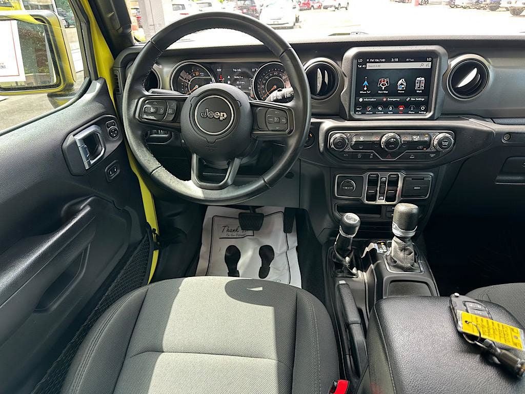 Used 2022 Jeep Wrangler Unlimited Sport w/ Xtreme Recon 35" Tire Package AWD/4WD image 20