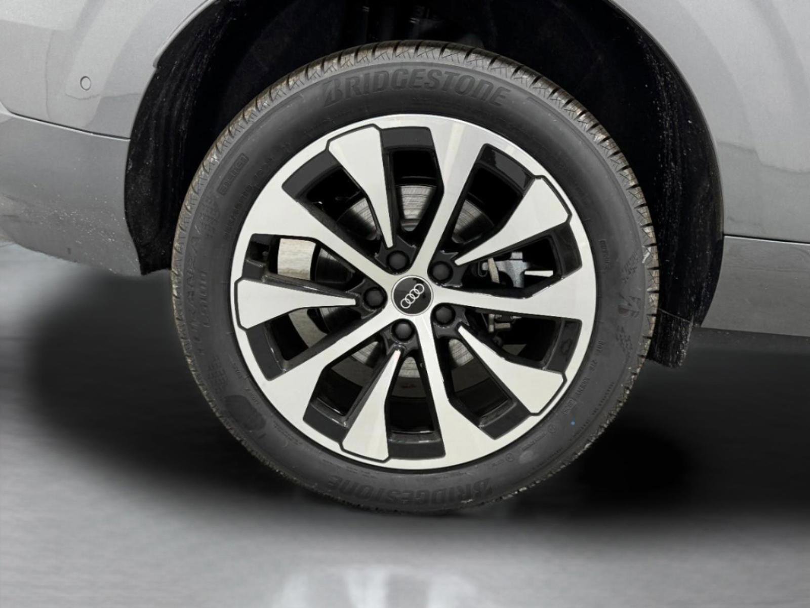 New 2026 Audi Q3 quattro 2.0T image 8