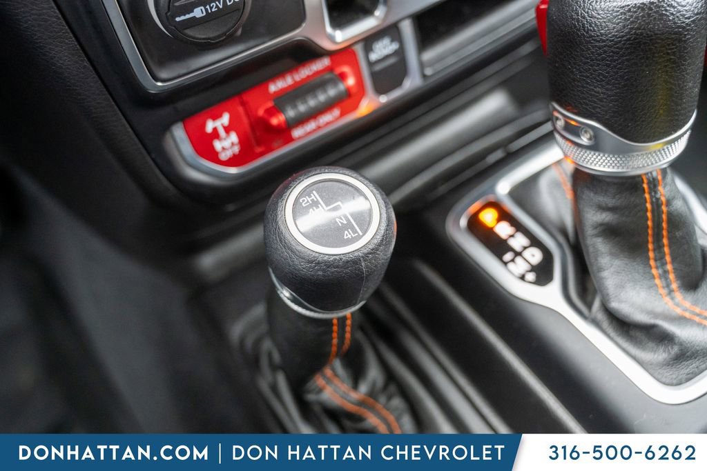 Used 2021 Jeep Gladiator Mojave w/ Cold Weather Group image 14