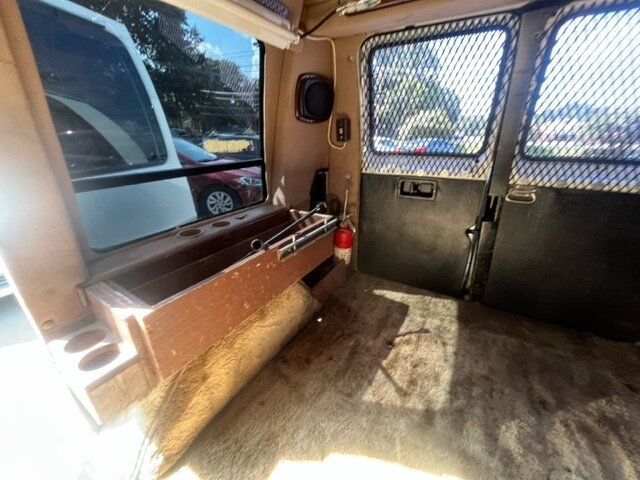 Used 2000 Dodge B1500 RWD image 8